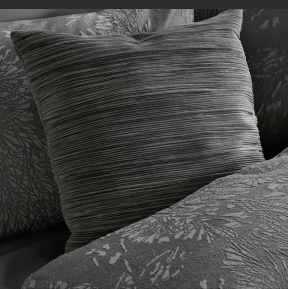 Simply Vera Vera Wang Bedding Simply Vera Vera Wang Pleated Euro